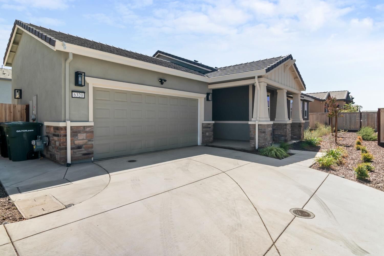 Property Photo:  6320 Sun Haven Street  CA 95326 