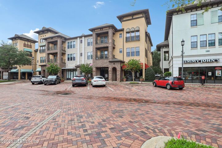 Property Photo: 9823 Tapestry Park Circle 119 FL 32246