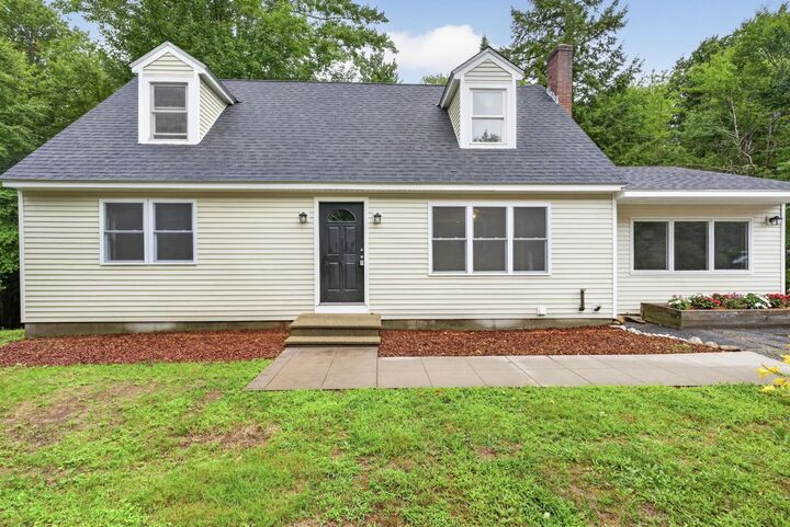 Property Photo:  9 Skyline Drive  NH 03452 