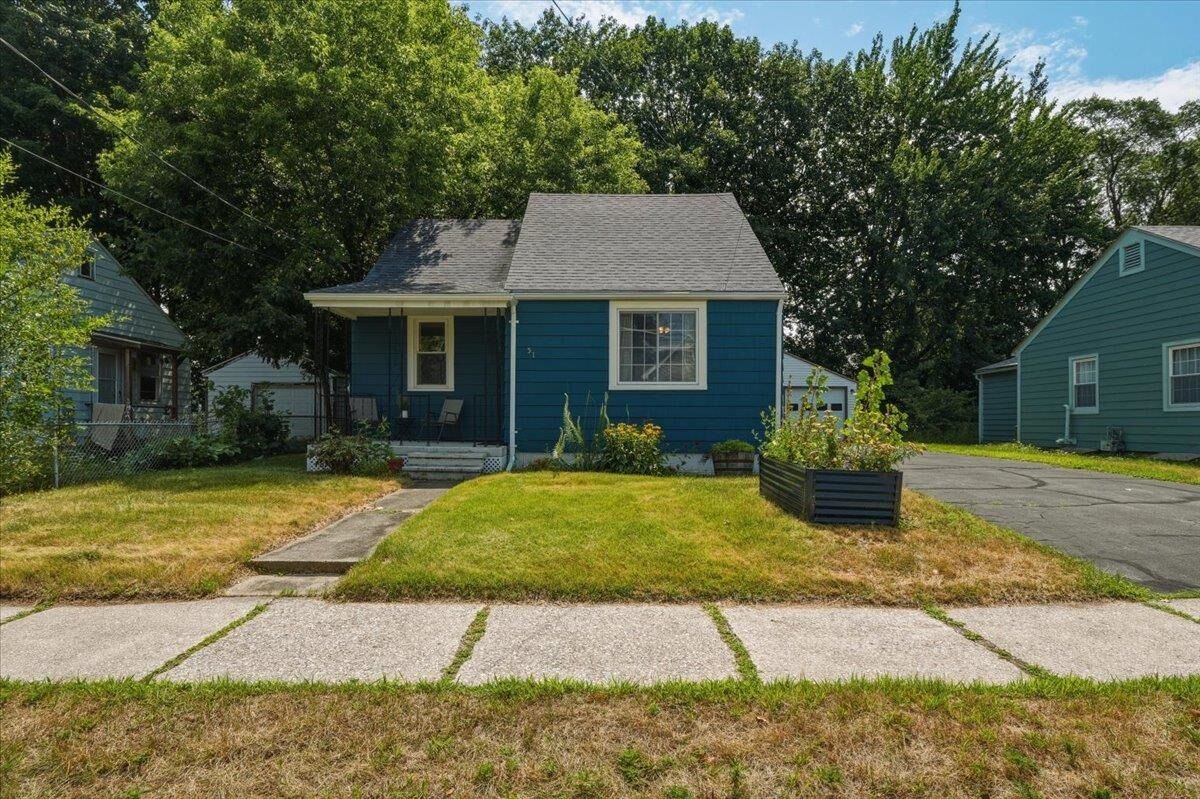 Property Photo:  51 Cayuga Court  VT 05408 