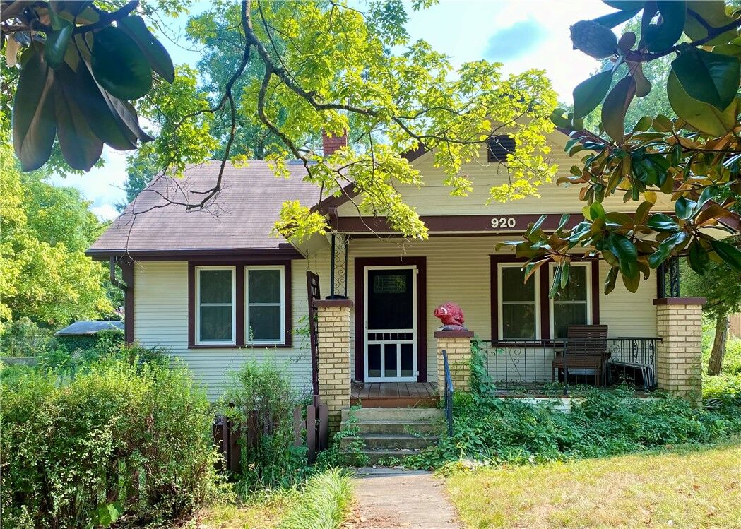 Property Photo:  920 Stephenson Avenue  AR 72601 