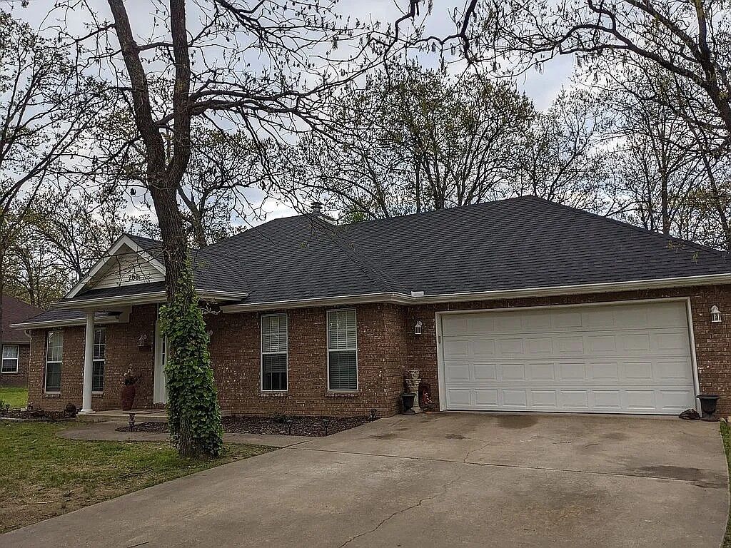 Property Photo:  708 Cherokee Drive  AR 72734 