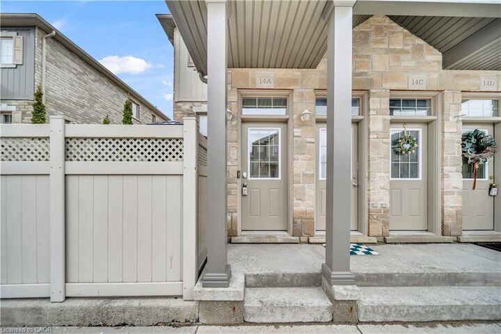Property Photo:  931 Glasgow Street 14A  ON N2N 0B6 