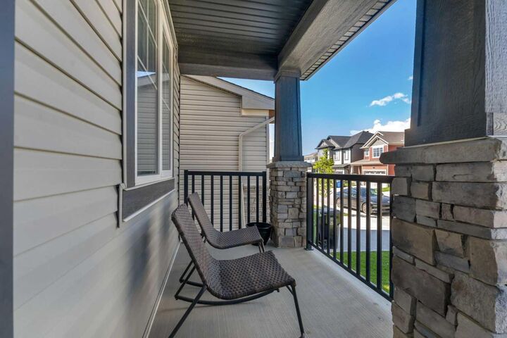 Property Photo:  80 Carringwood Grove NW  AB T3P 2A9 