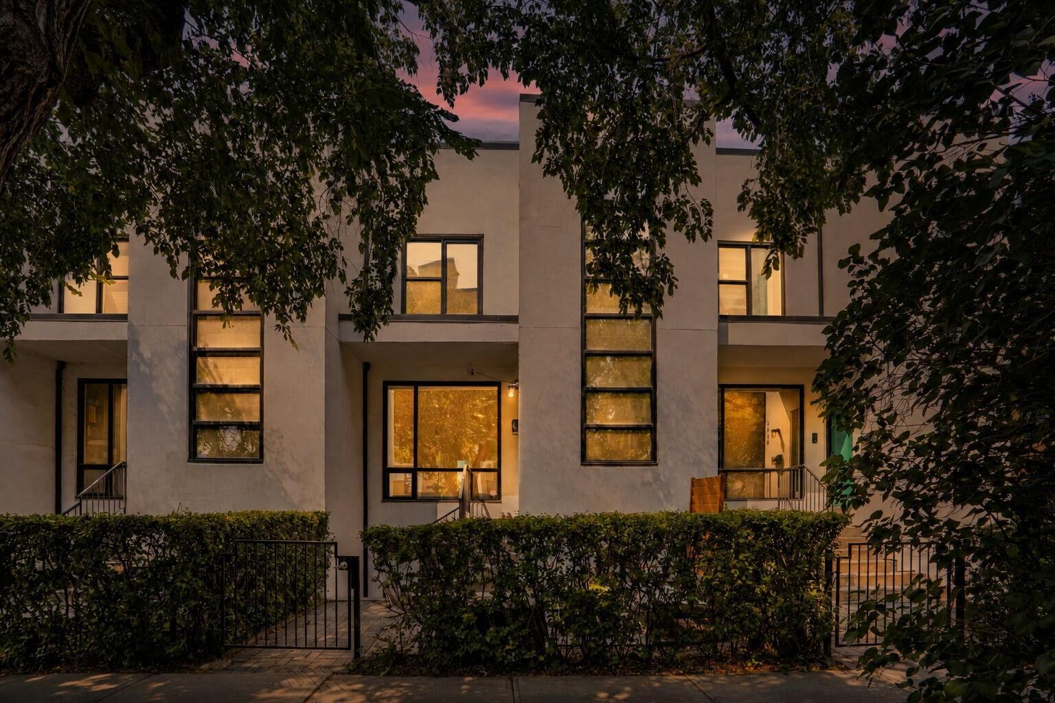 Property Photo: 1042 13 Avenue SW AB T2R 0L6