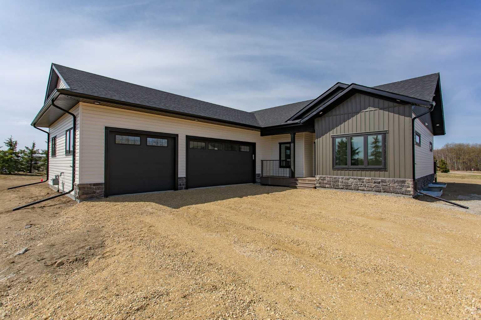 Property Photo: 38452 Range Road 284 203 AB T4S 2B7