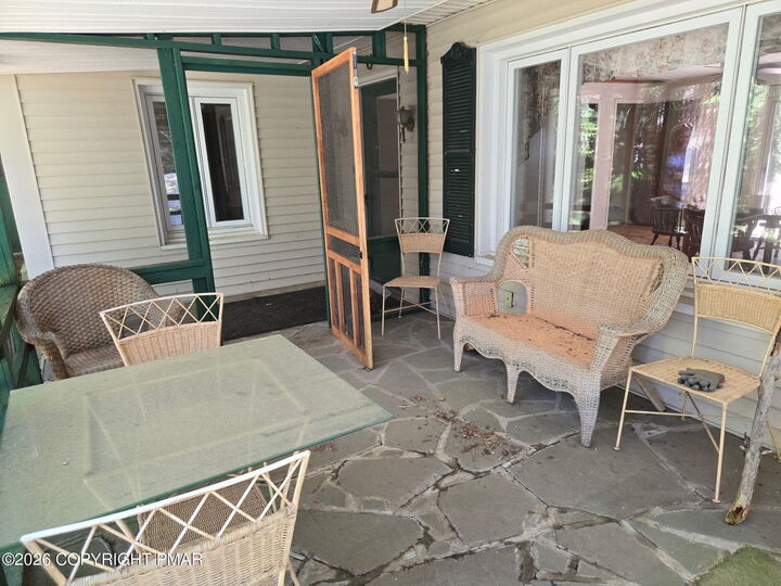 Property Photo:  140 Kona Lane  PA 18355 