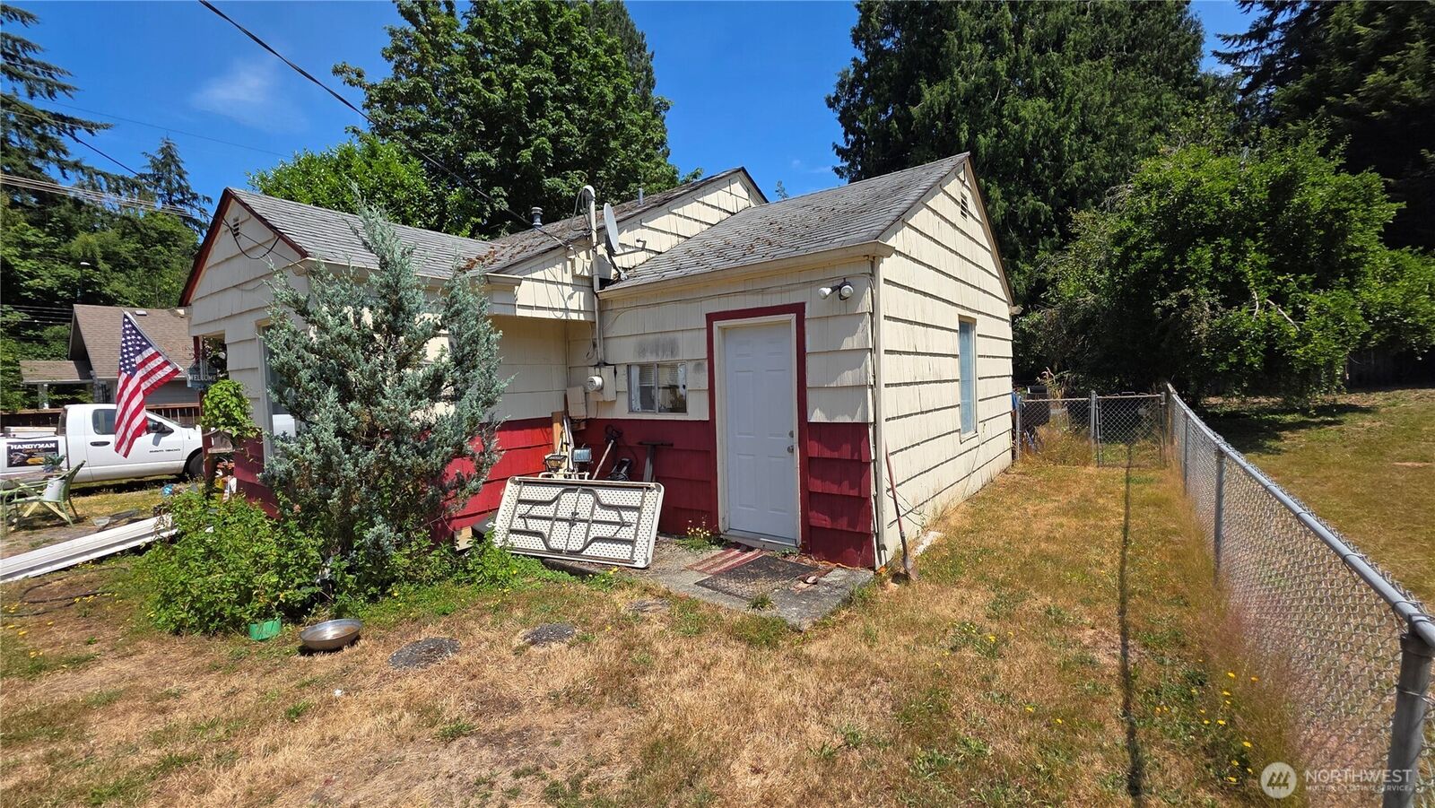 Property Photo: 1808 Van Epps Street SE WA 98501
