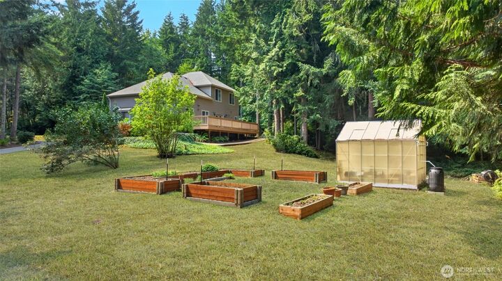 Property Photo:  6448 SE Skycrest Lane  WA 98366 