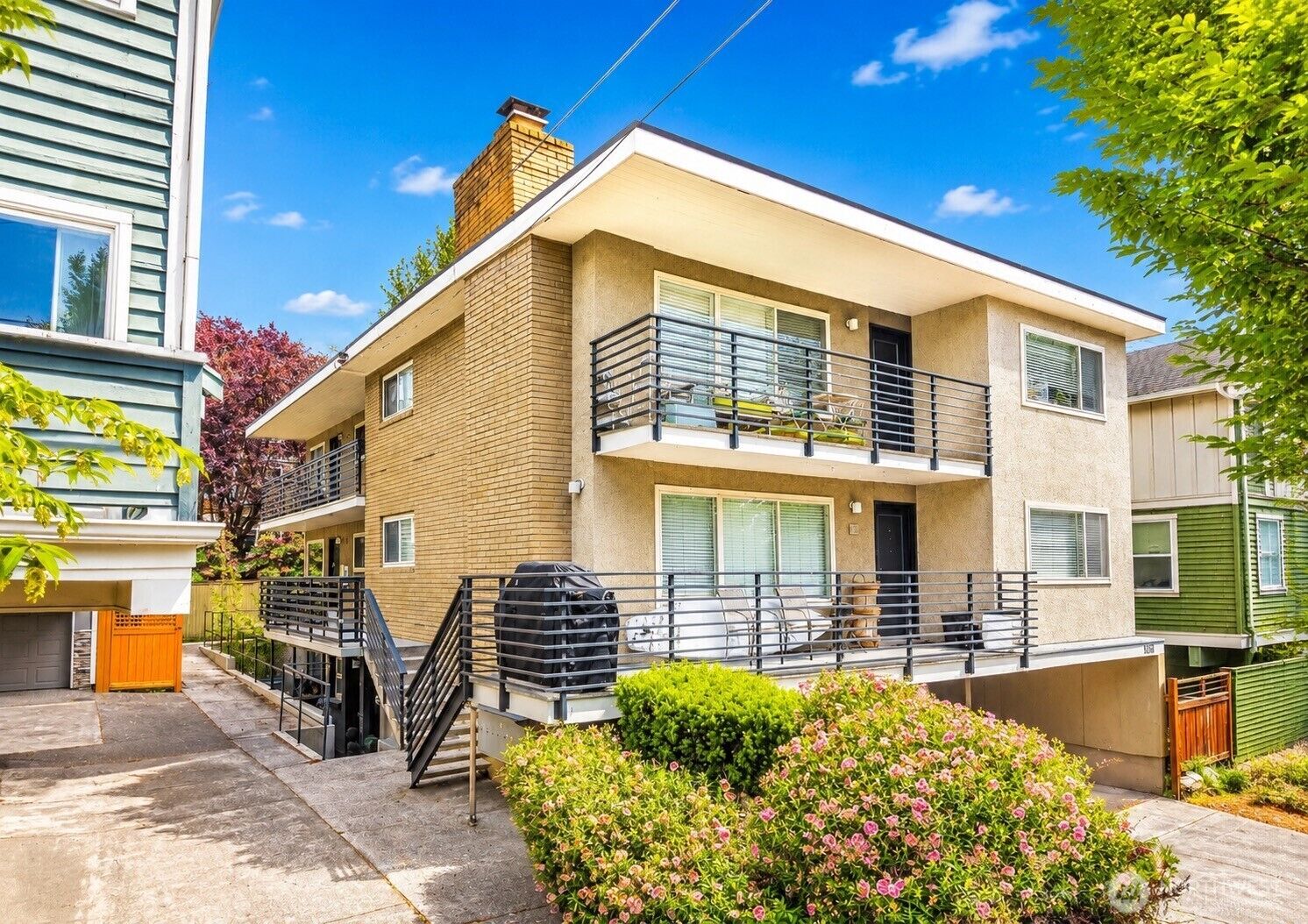 Property Photo:  1430 NW 59th Street 202  WA 98107 