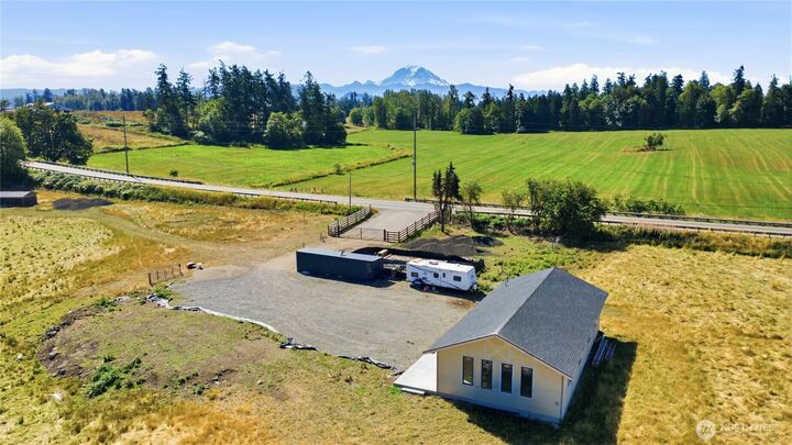 Property Photo:  23028 SE 400th St  WA 98022 