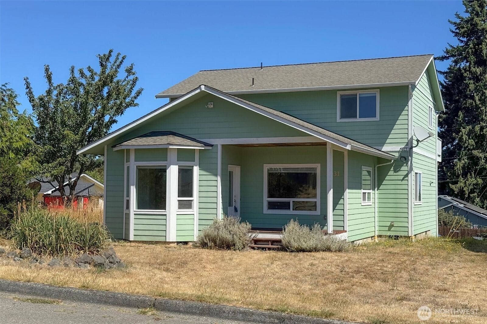 Property Photo:  1031 W 14th Street  WA 98363 