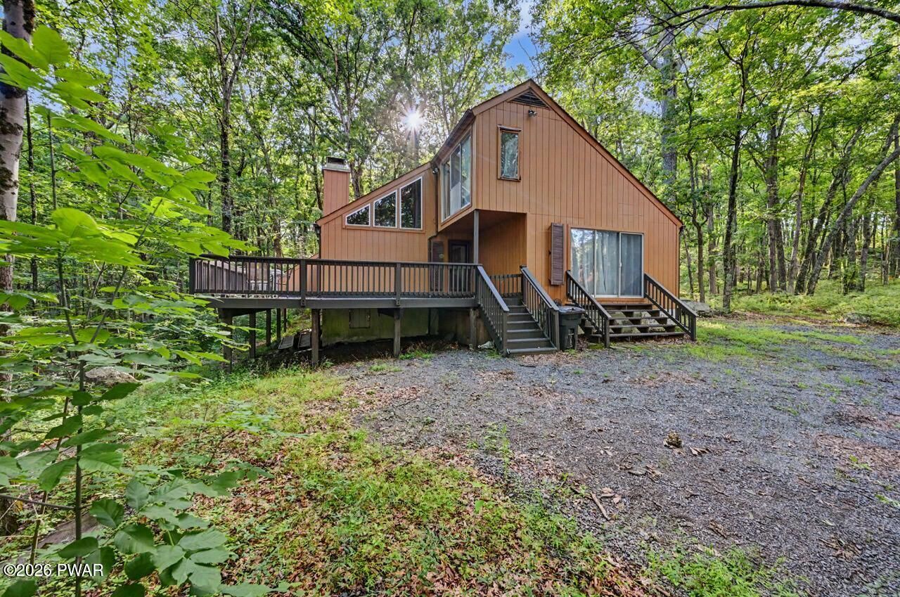 Property Photo:  202 Basswood Drive  PA 18428 