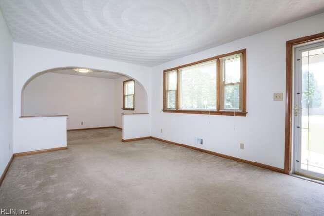 Property Photo:  844 Johnstown Rd  VA 23322 