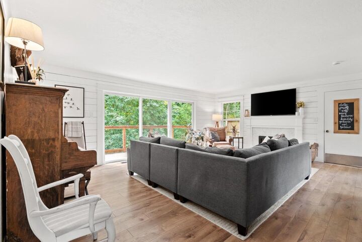 Property Photo: 4000 Glen Haven Road CA 95073