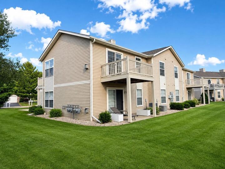 Property Photo: 2548 Edgewood Drive WI 53511