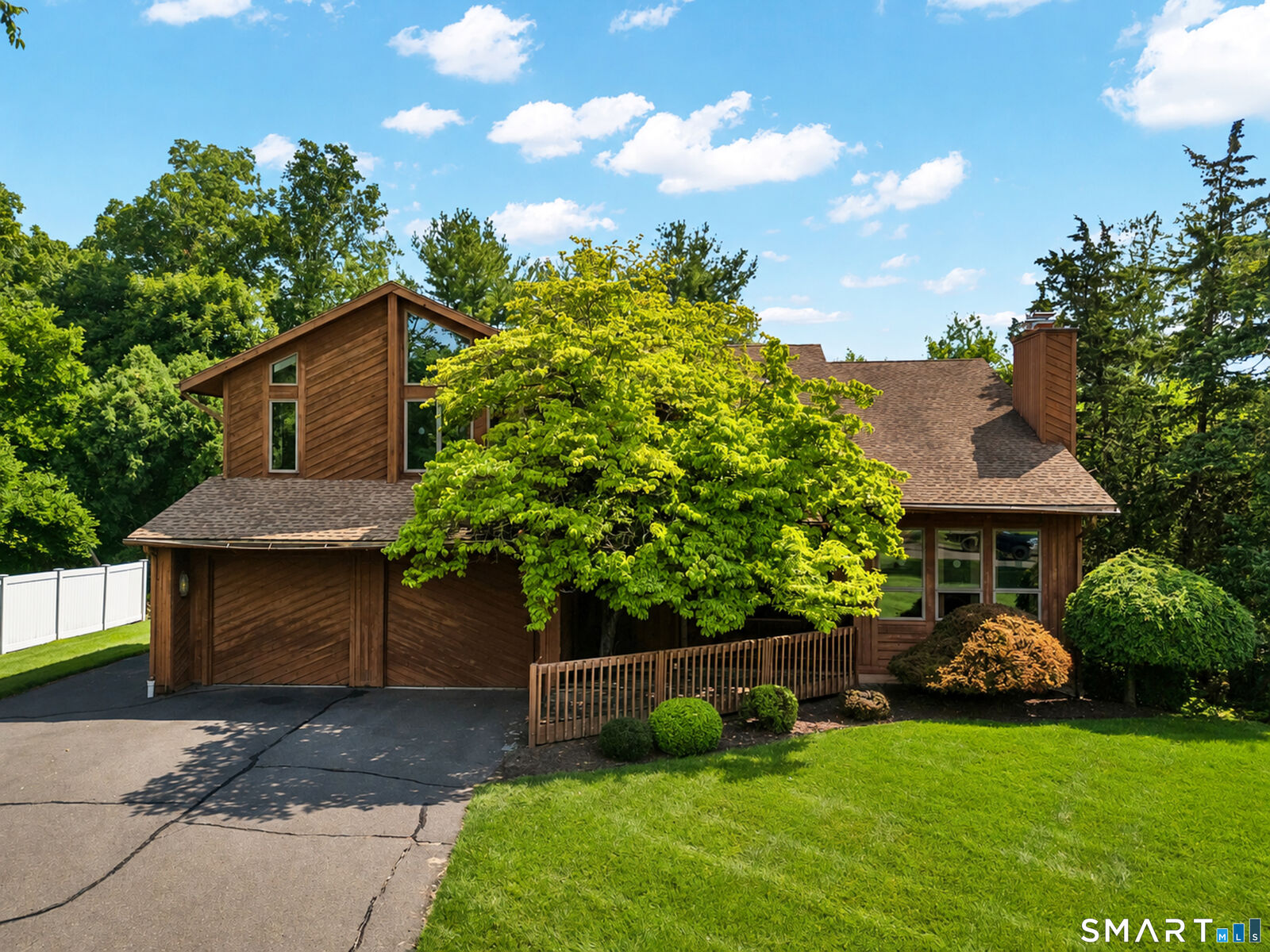 Property Photo:  20 Jeffrey Lane  CT 06037 