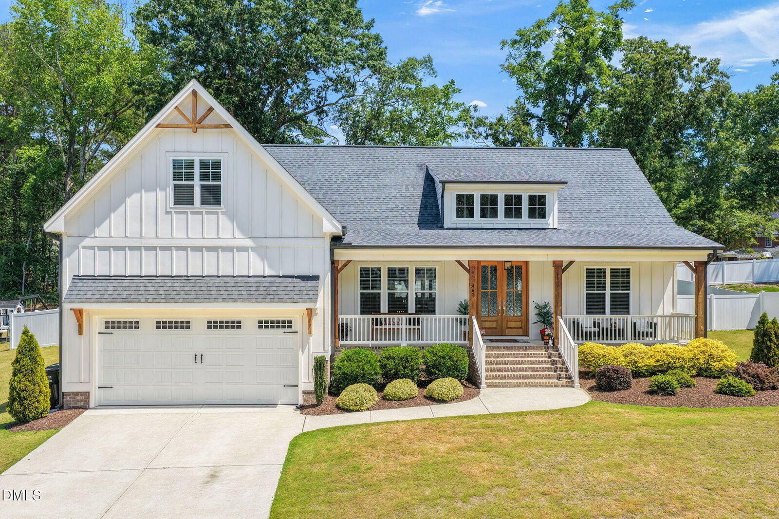 Property Photo: 462 Lambert Lane NC 27526