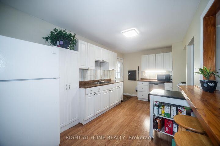 Property Photo:  1007 Ferrier Avenue  ON L0L 1W0 