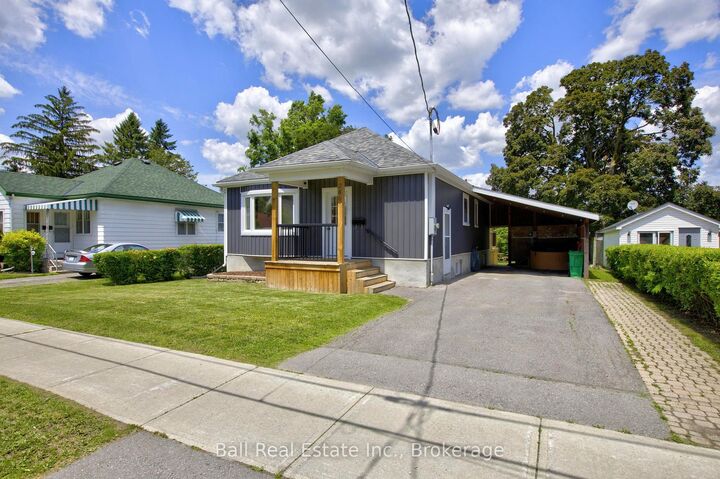 Property Photo: 246 King George Street ON K9J 1R8