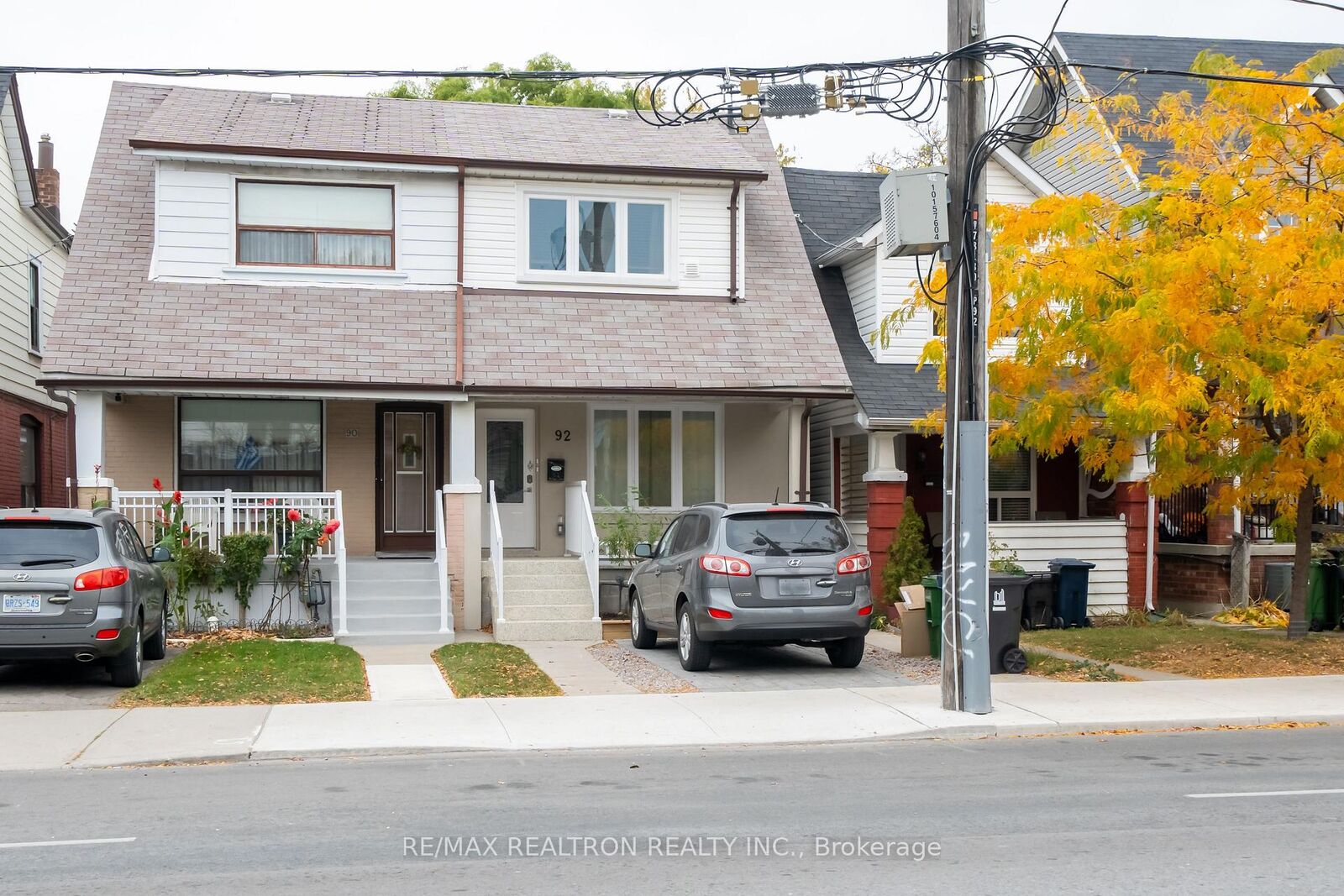 Property Photo:  92 Donlands Avenue Bsmt  ON M4J 3P1 