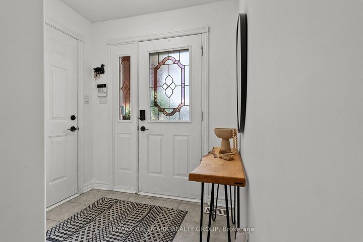 Property Photo:  9 Dr Gordon Crescent  ON K0G 1J0 