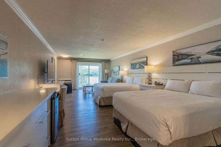 Property Photo: 302 Bayshore - Deerhurst Drive 302 ON P1H 2E8