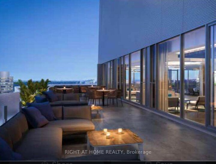 Property Photo:  100 Dalhousie Street 1705  ON M5B 1E1 