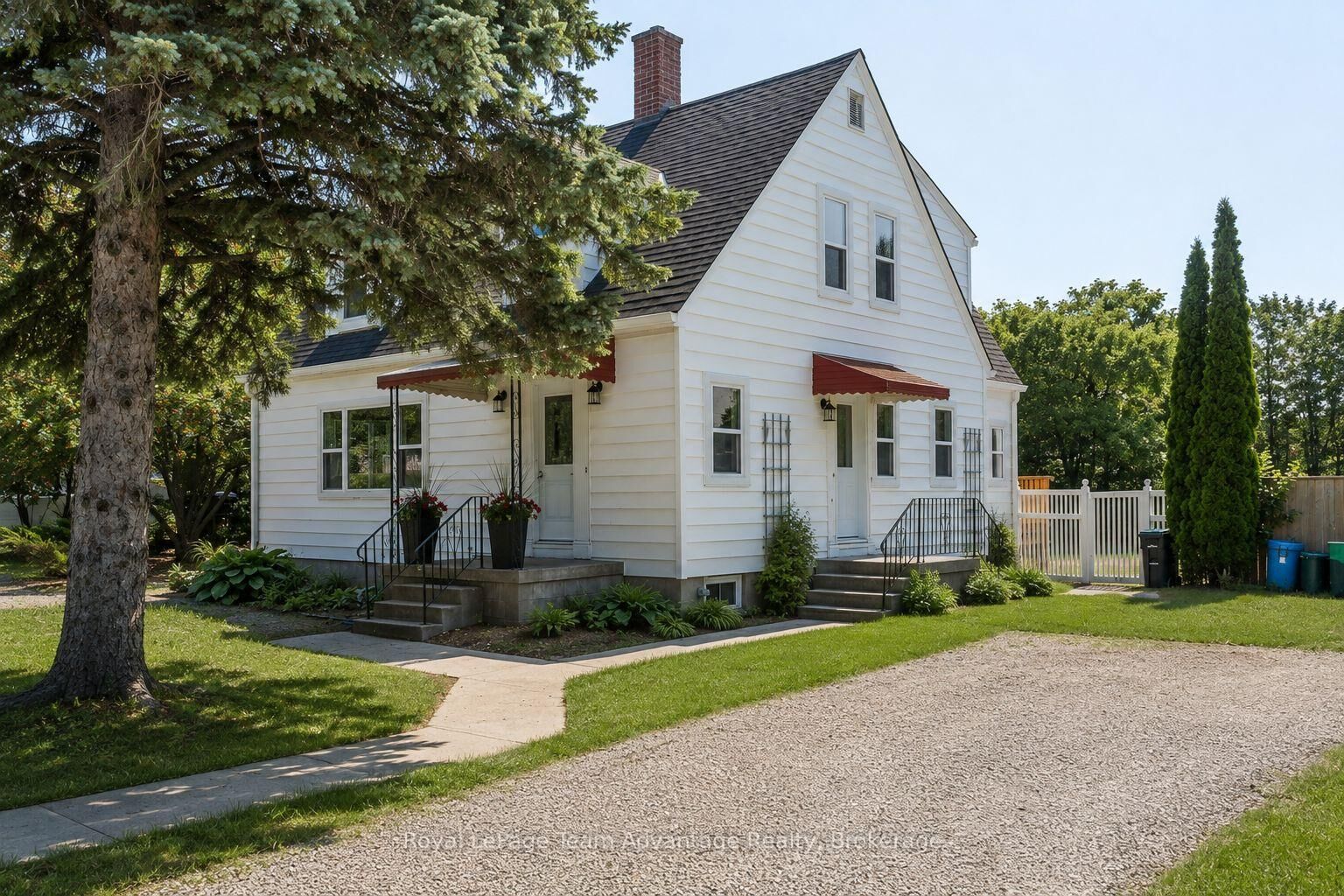 Property Photo: 9 Houden Street ON L0L 1P0