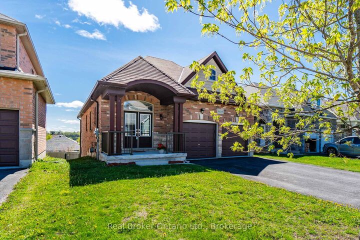 3135 Emperor Drive — photo 1