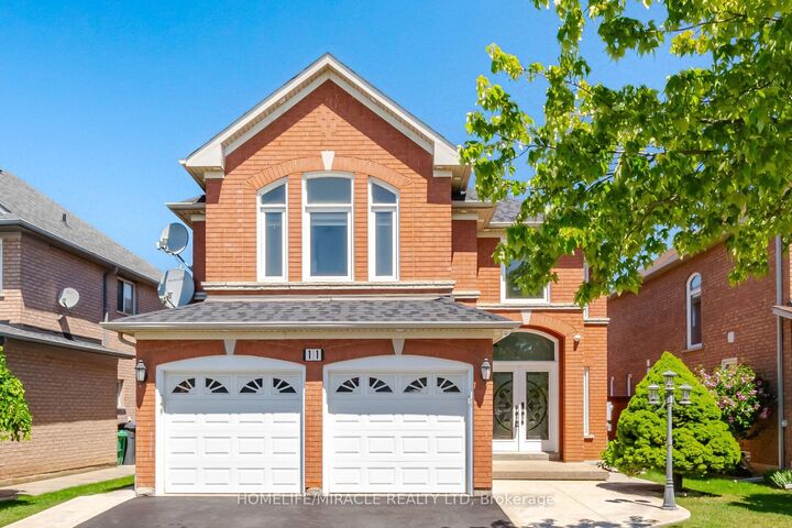11 Barleyfield Road — photo 1