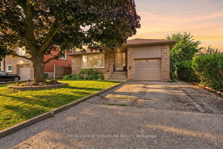 34 Clifton Avenue — photo 1