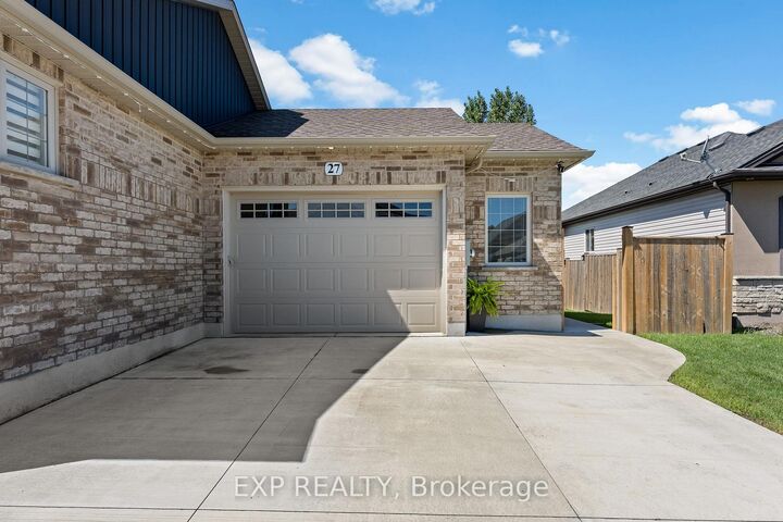 Property Photo:  27 Corbin Street  ON L2P 0E8 