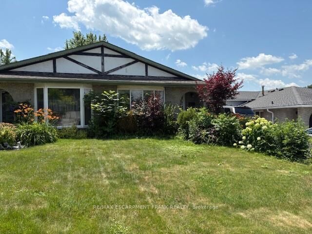 Property Photo: 97 Guildwood Drive ON L9C 6S3