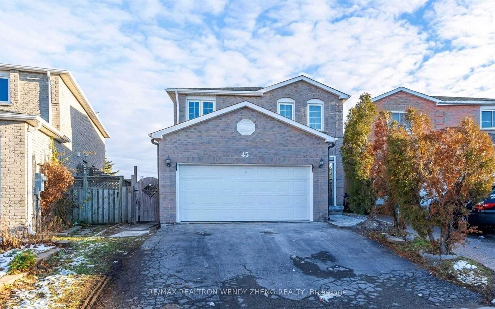 Property Photo: 45 Dellano Street Bsmt ON L3S 2N8