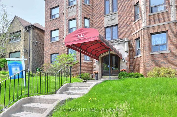 Photo de la propriété:  1646 Bathurst Street 17  ON M5P 3J7 