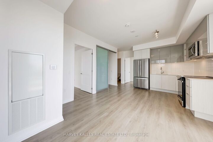 Property Photo:  25 Holly Street 2309  ON M4S 0E3 