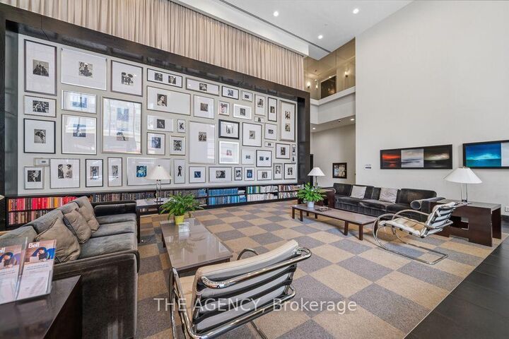 Property Photo: 438 King Street W 1314 ON M5V 3T9