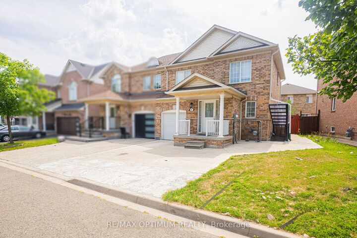 Property Photo:  8 Topiary Lane  ON L7A 2K6 