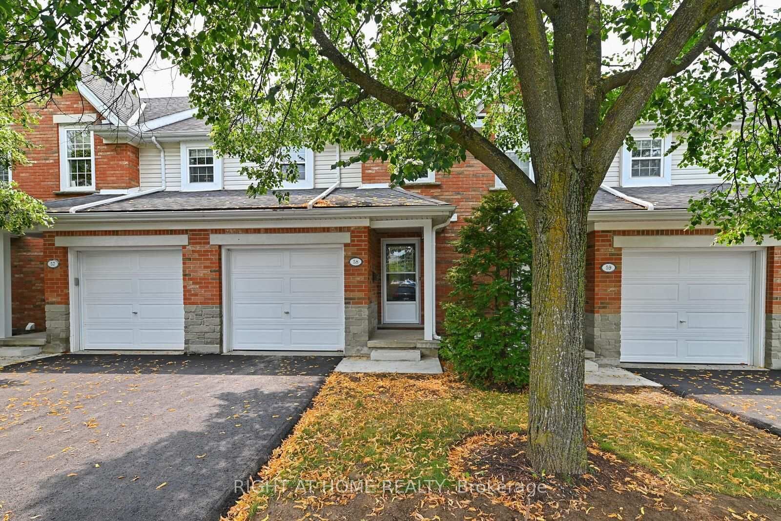 Property Photo:  1055 Gordon Street 58  ON N1G 4X9 