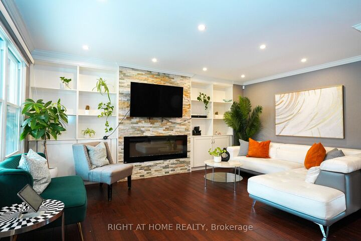Property Photo: 1266 Lakeview Drive ON L6H 2M8
