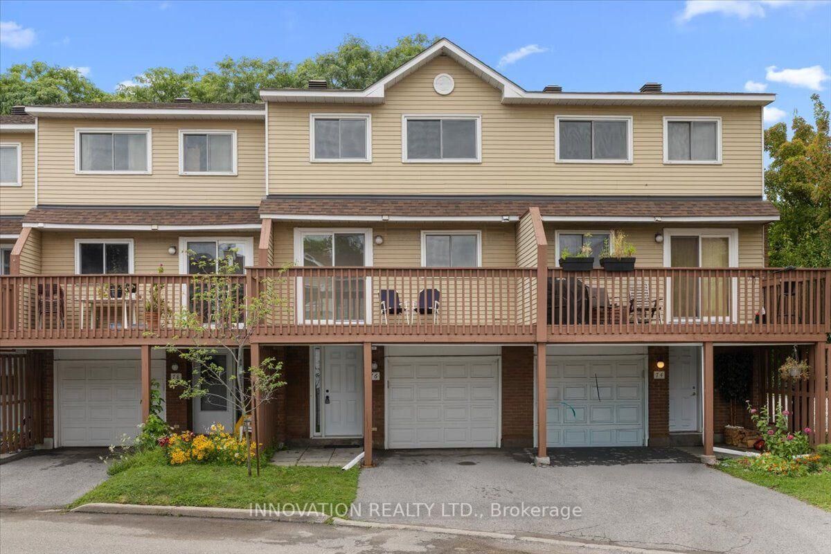 Property Photo: 76 Esterlawn Private 2 ON K2A 4B9