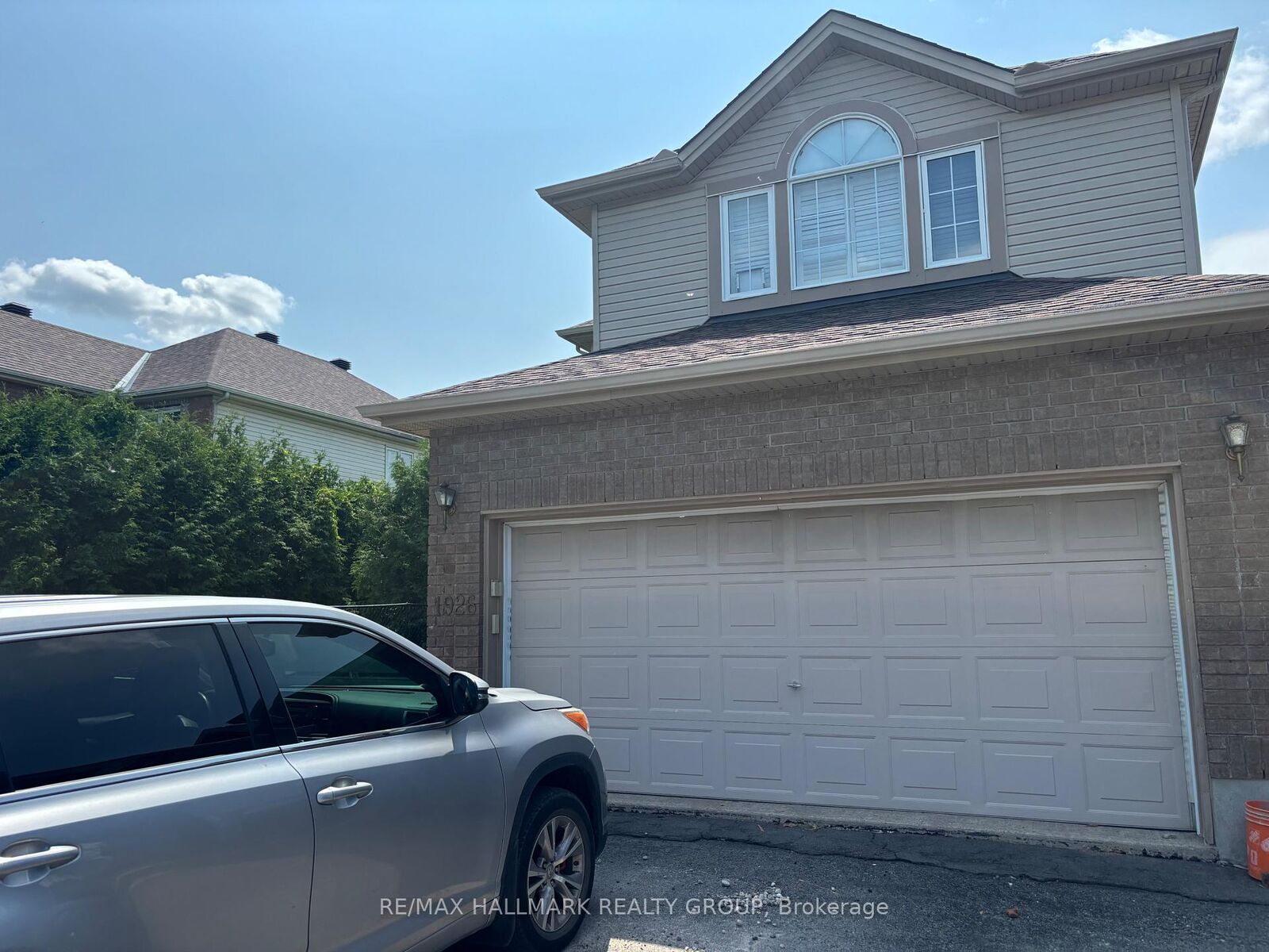 Property Photo:  1926 Celeste Way  ON K4A 4C9 