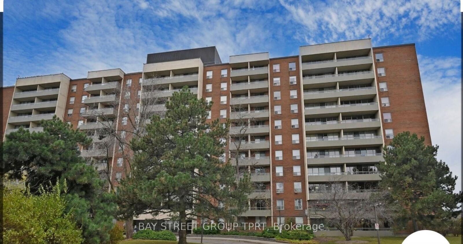 Property Photo: 9 Four Winds Drive 208 ON M3J 2S8