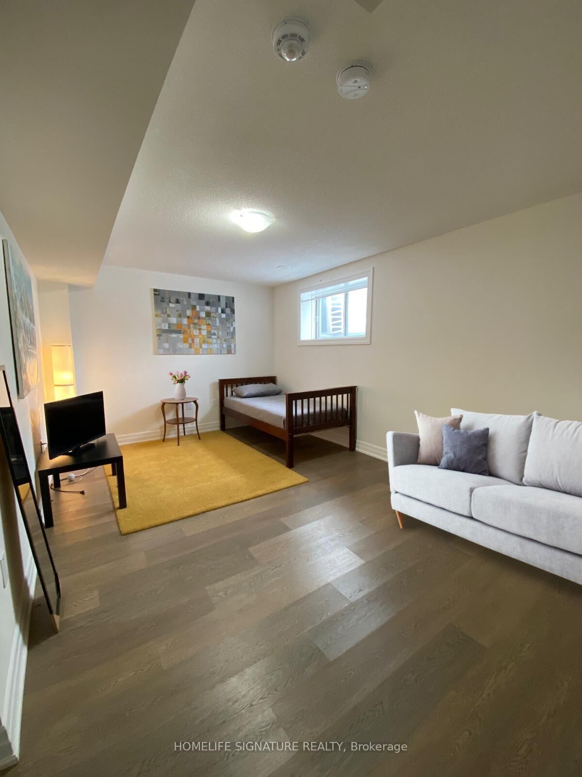 Property Photo:  973 Warden (Basement) Avenue  ON M1R 0G3 
