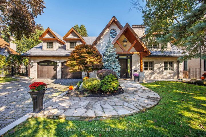 Property Photo: 80 Forest Grove Drive ON M2K 1Z7