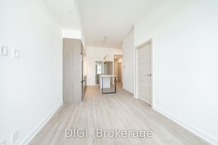 Property Photo: 485 Perth Avenue W426 ON M6N 0B9