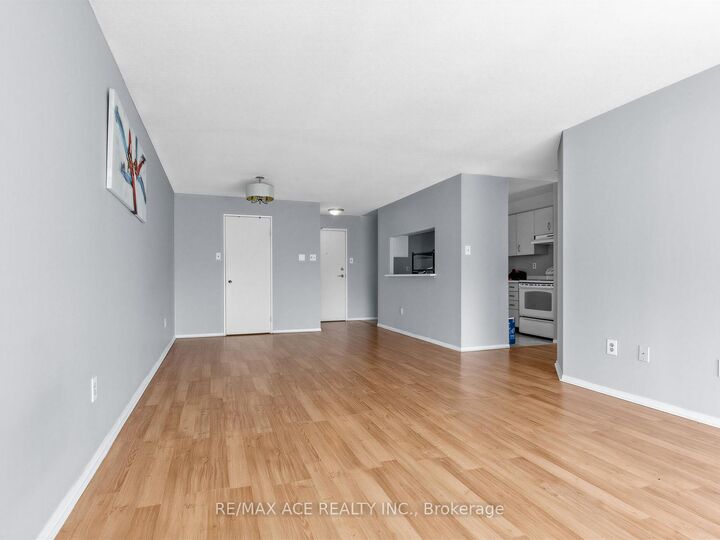 Property Photo: 4205 Shipp Drive 1209 ON L4Z 2Y9