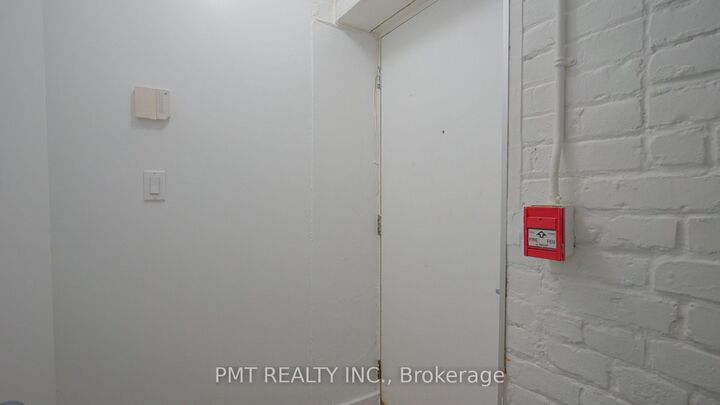 Photo de la propriété: 284 St Helens Avenue 124 ON M6H 4A4