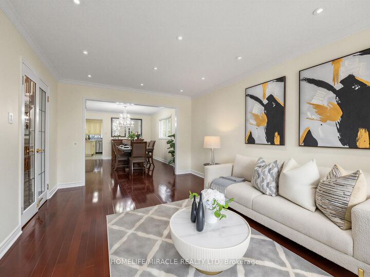 2023 Jacamar Court — photo 1